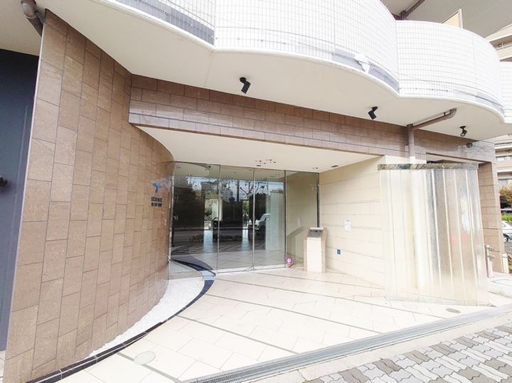 セレニテ新大阪2番館の地図