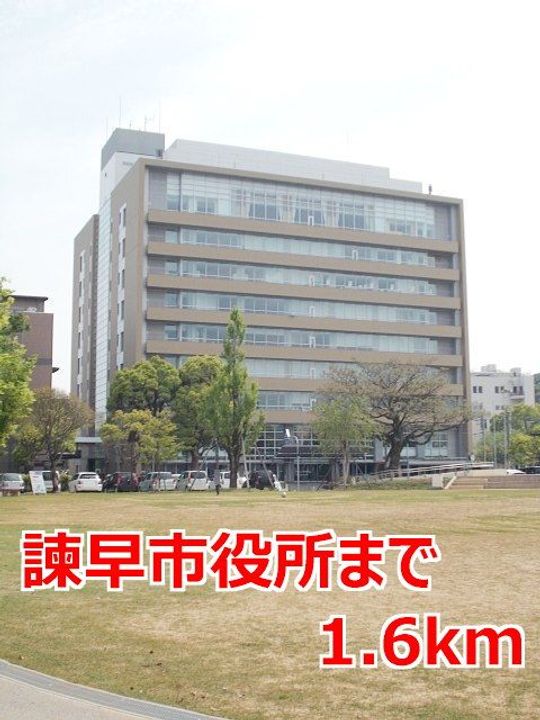 プラシードヒルIVの周辺