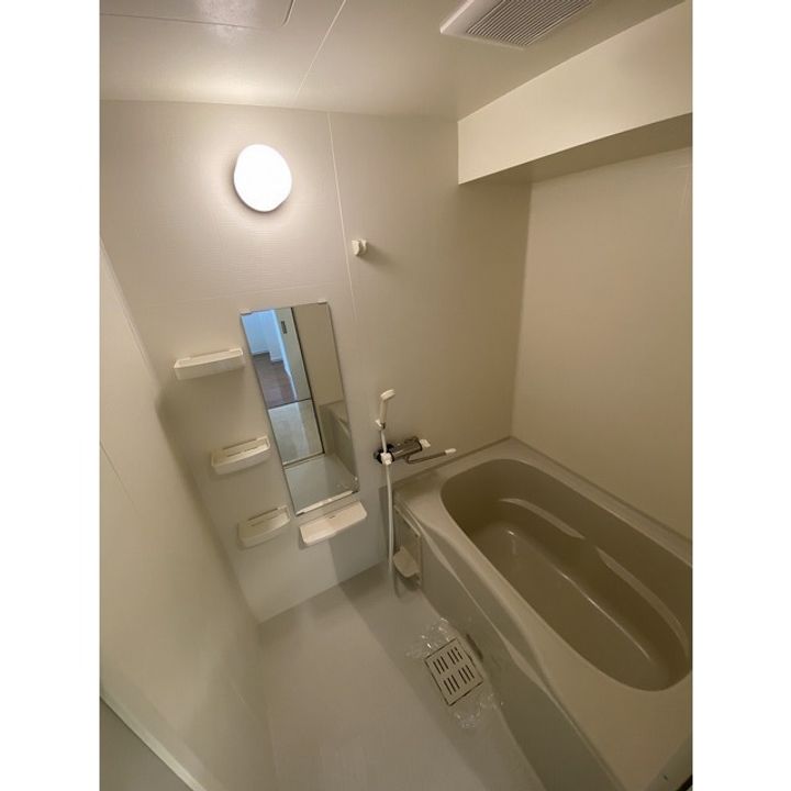 プラウド新生の風呂