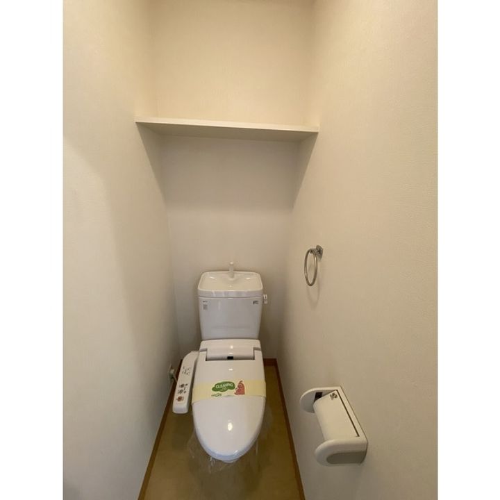 プラウド新生の内装