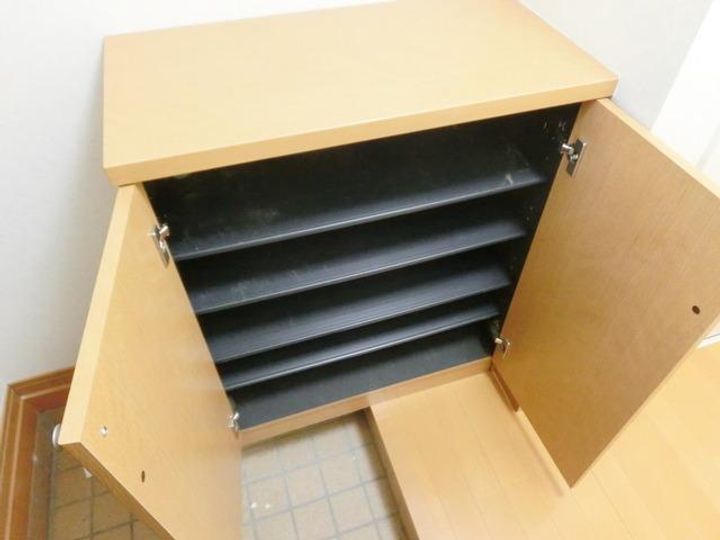 東京都世田谷区宇奈根3(一戸建)の賃貸物件の玄関