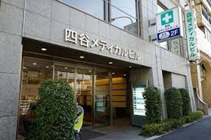 東京都新宿区新宿5(マンション)の賃貸物件の周辺