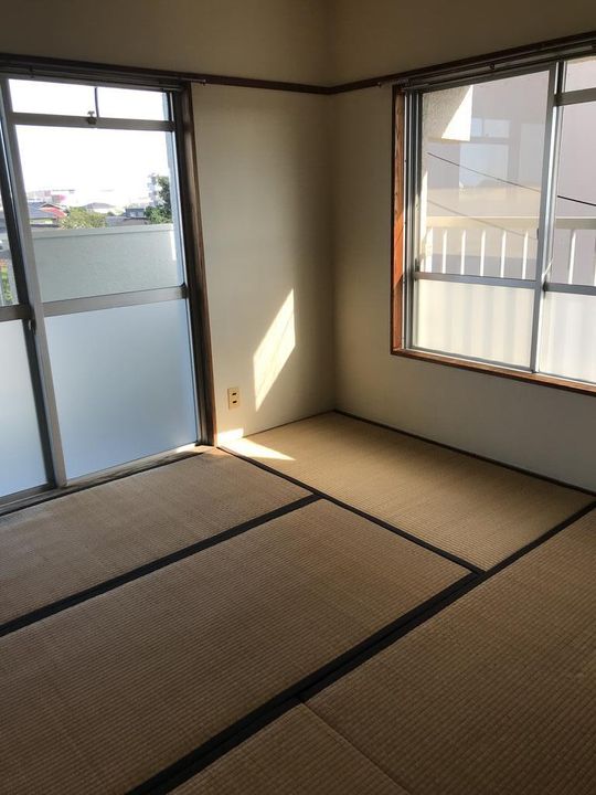 高橋マンションの内装