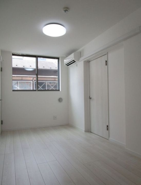 Aries Nishi-Shinjukuの内装