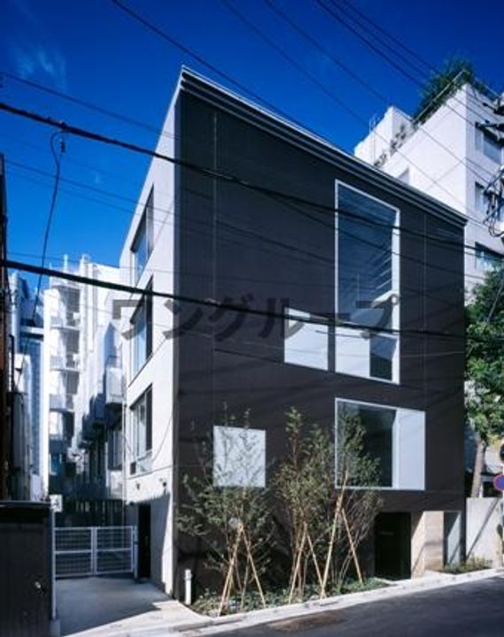 GRAVAの外観