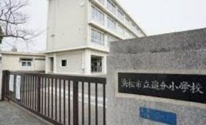 静岡県浜松市中央区文丘町(アパート)の賃貸物件の周辺