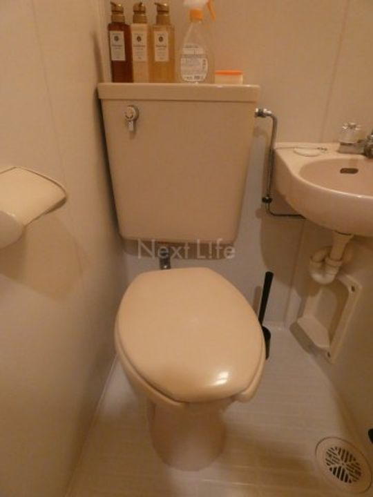 ホーユウコンフォルト岸谷の内装