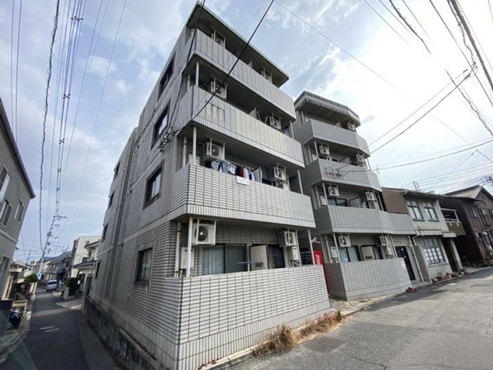 グリーンハイツ草津Iの外観