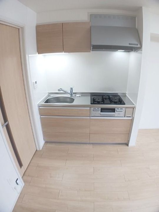 愛媛県四国中央市中曽根町(アパート)の賃貸物件のキッチン