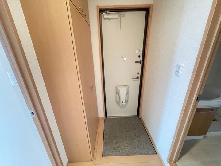 エーデルハイム ASAKAの玄関