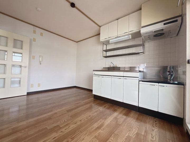 マモール北久里浜   B棟の居間