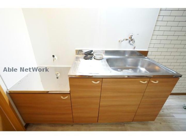 ルチェーレ愛野Iのキッチン