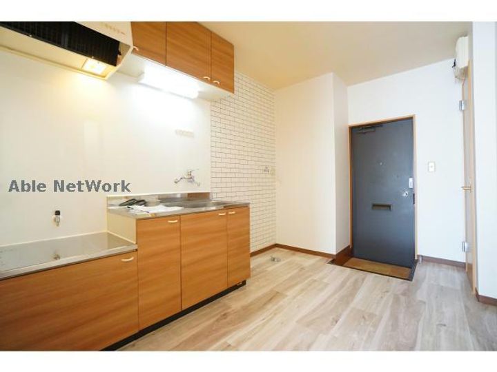 ルチェーレ愛野Iの居間