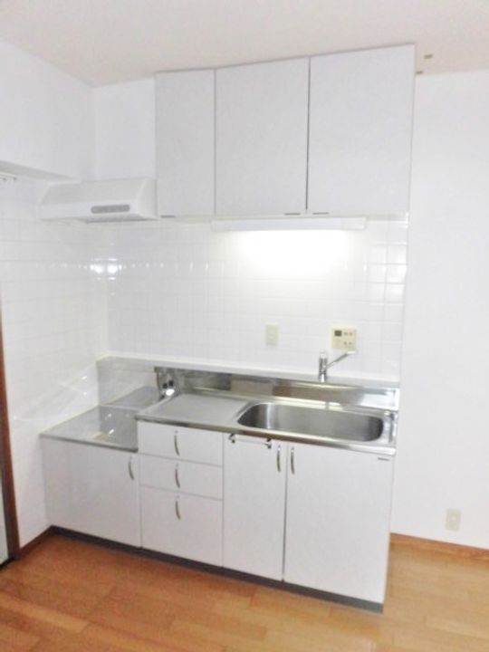 神奈川県横浜市瀬谷区中央(マンション)の賃貸物件のキッチン