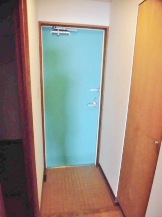 神奈川県横浜市瀬谷区中央(マンション)の賃貸物件の玄関