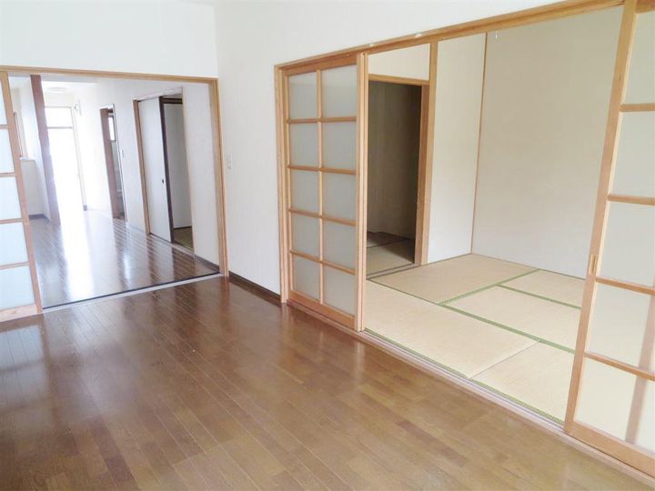 グリーンウッドA棟のその他画像