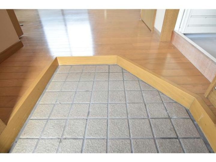 セントラルハイツ大迫の玄関