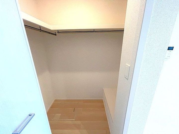 ホーリープレイス唐津 Iの内装