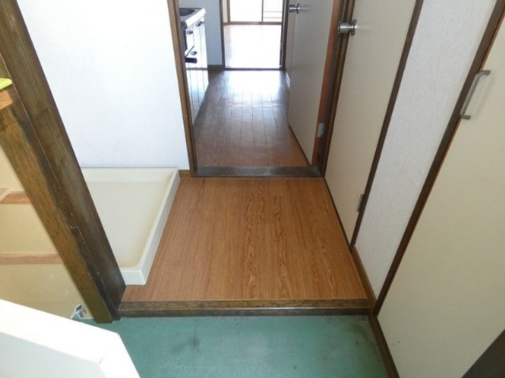 パークハイツ島内の玄関