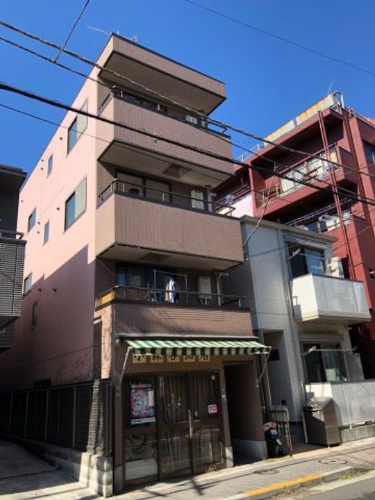 ハイツコモリヤの外観