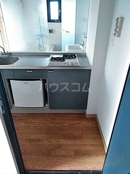 シャイン元住吉の玄関