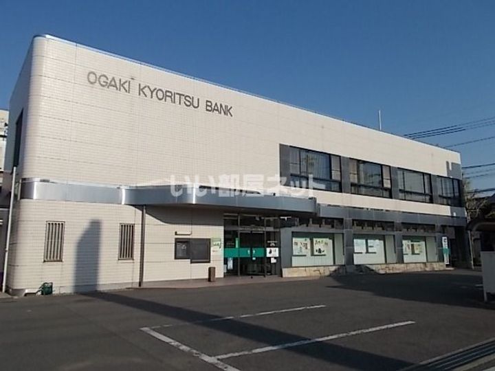 ユーミーT.Cの周辺