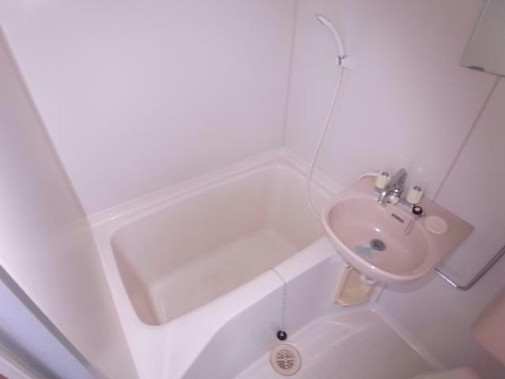 岐阜県各務原市那加桐野町4(マンション)の賃貸物件の風呂