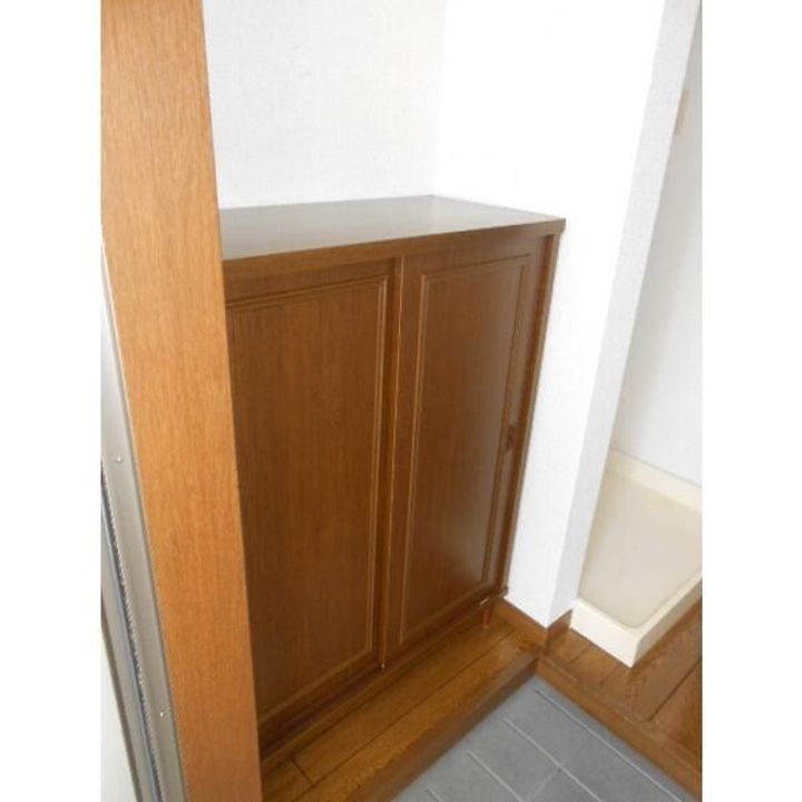 ヴェルドミールの玄関