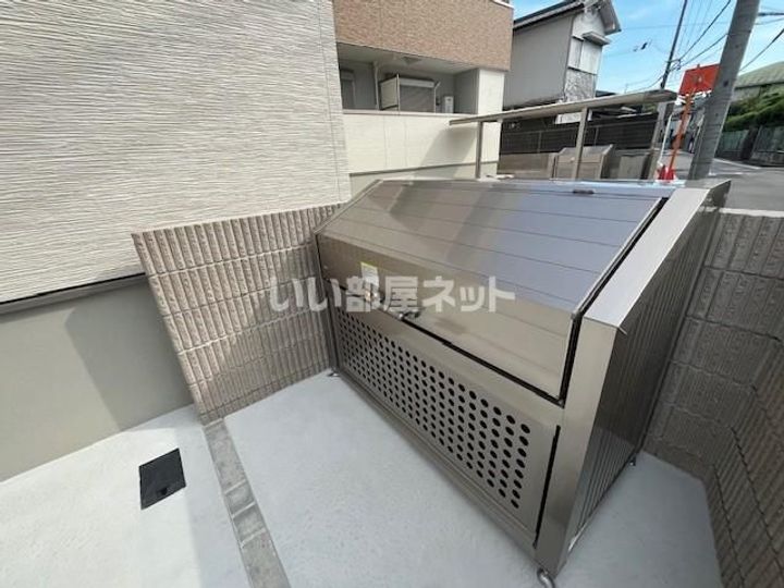 大阪府堺市西区上野芝町4(アパート)の賃貸物件の地図