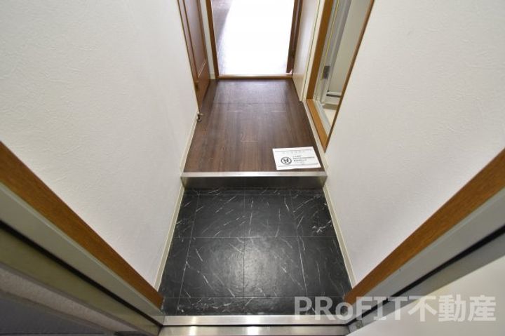 エトワールえびすの玄関