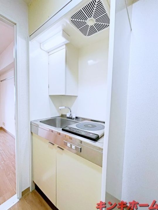 広島県広島市西区中広町3(マンション)の賃貸物件のキッチン