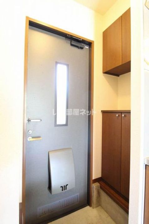 兵庫県朝来市和田山町駅北(アパート)の賃貸物件の玄関