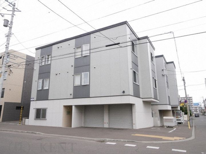 デュークYK琴似の外観