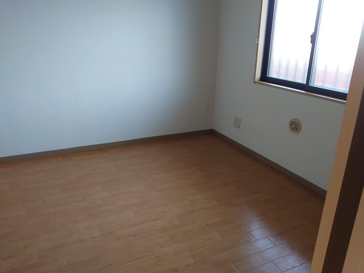 高洋ビルVIIの居間