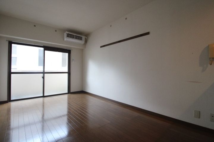コスモマンションの内装
