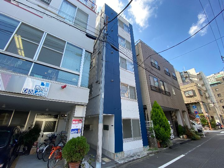 Riviere Maison 水天宮前の外観