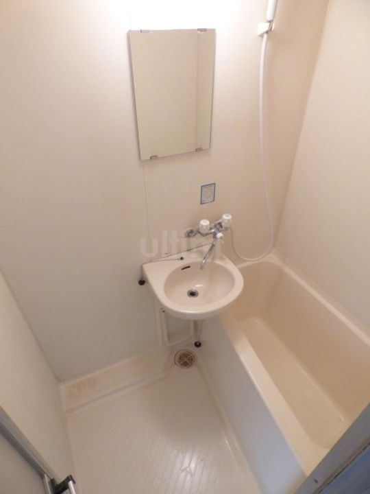 エフキューブ洛南の風呂