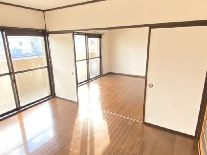 シティハイツ内海の内装