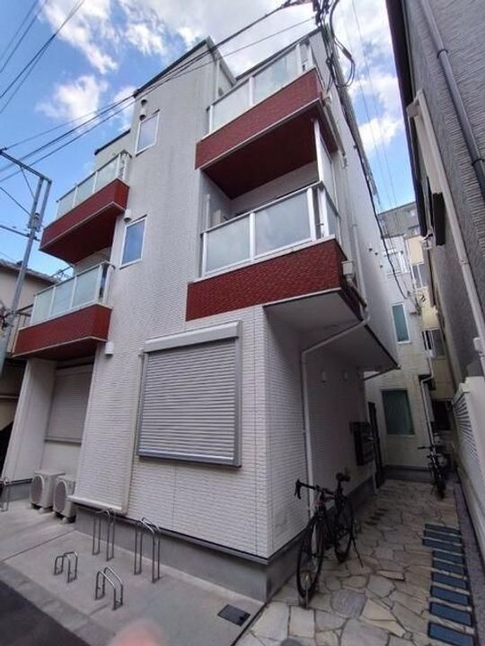 東京都文京区千石3の賃貸アパートの外観
