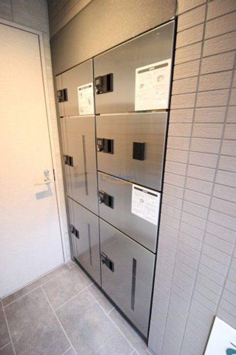 アザレア梅田の地図