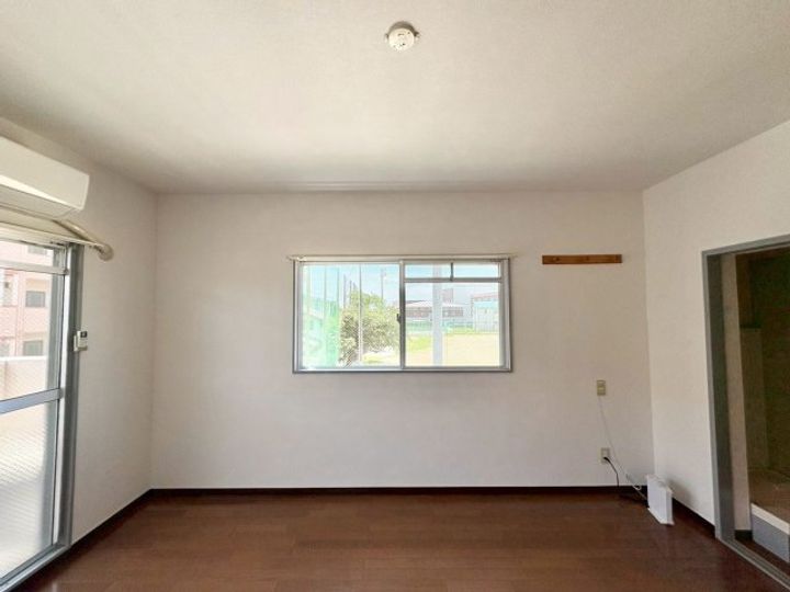 マンションセンチュリープラザの居間