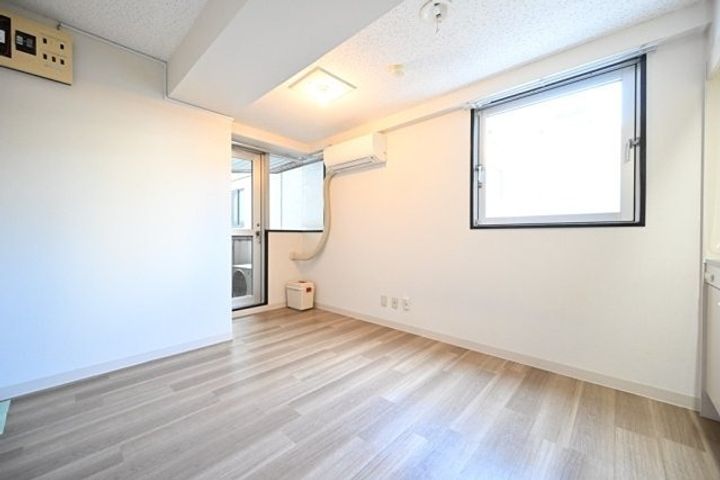 東京都千代田区麹町1の賃貸マンションの内装