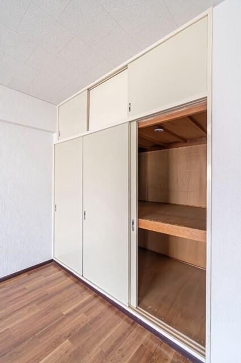 長者町ビジネスマンションの内装
