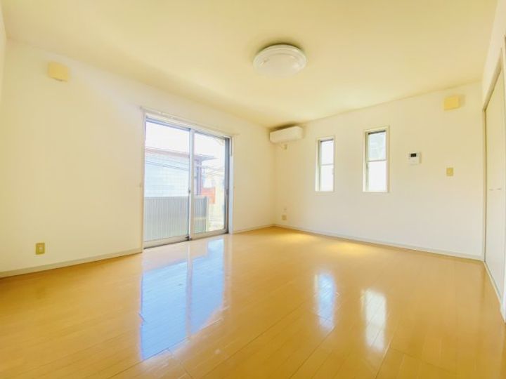 サン・ボナールIIの内装