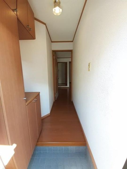 ラフレシールMIZUKI Aの玄関