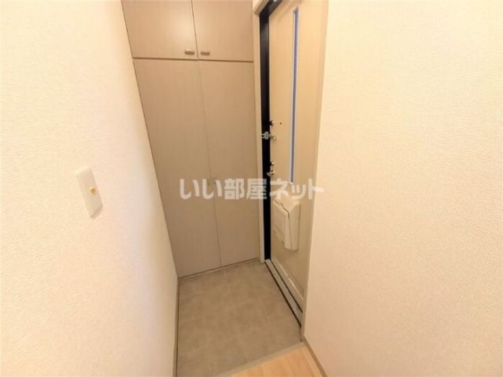 埼玉県春日部市備後西5(アパート)の賃貸物件の玄関