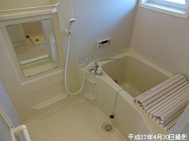 コンフォートフラッツA棟の風呂
