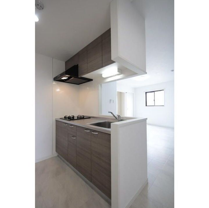 ルミナス西日暮里のキッチン