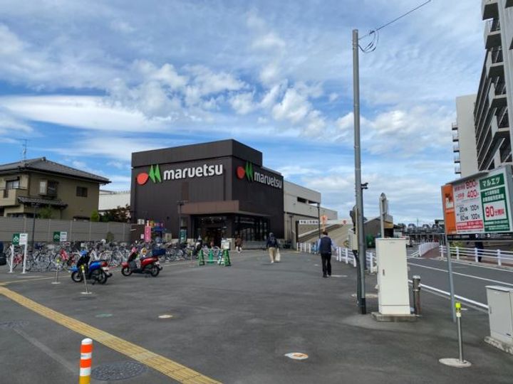 ロワールYの周辺