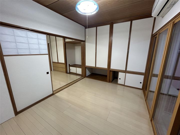ナチュール西田の内装